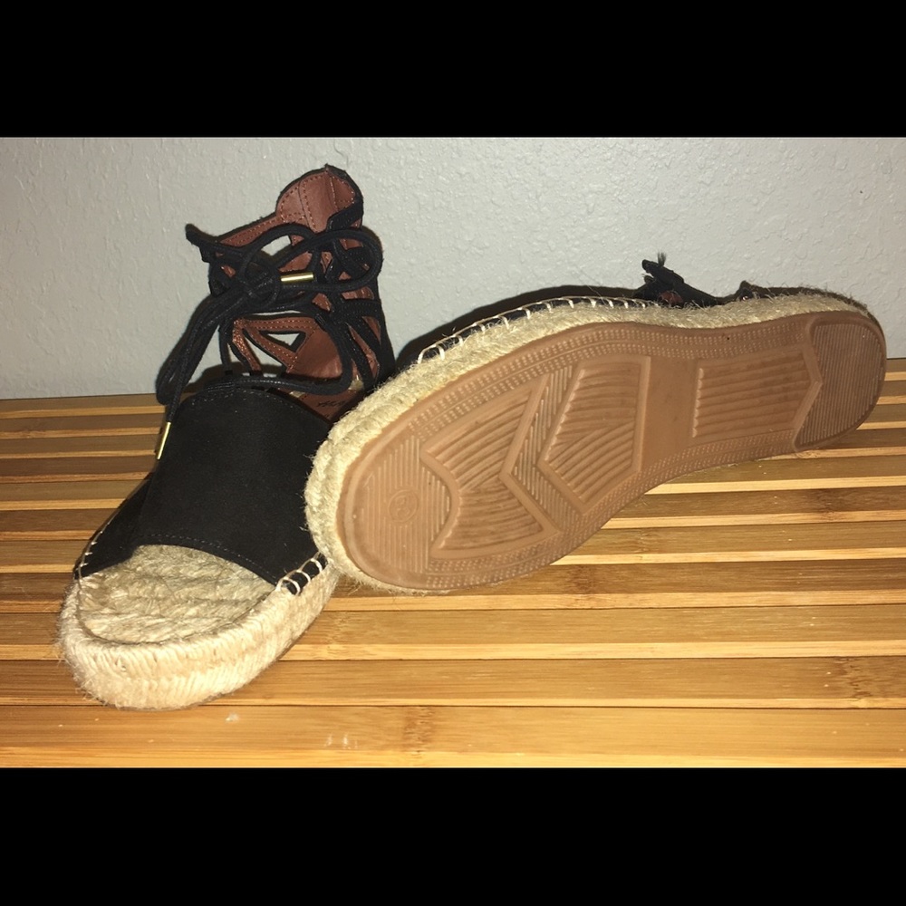 Espadrilles